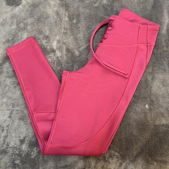 Reebok High Rise Tights NWT👟 - Picture 2 of 5